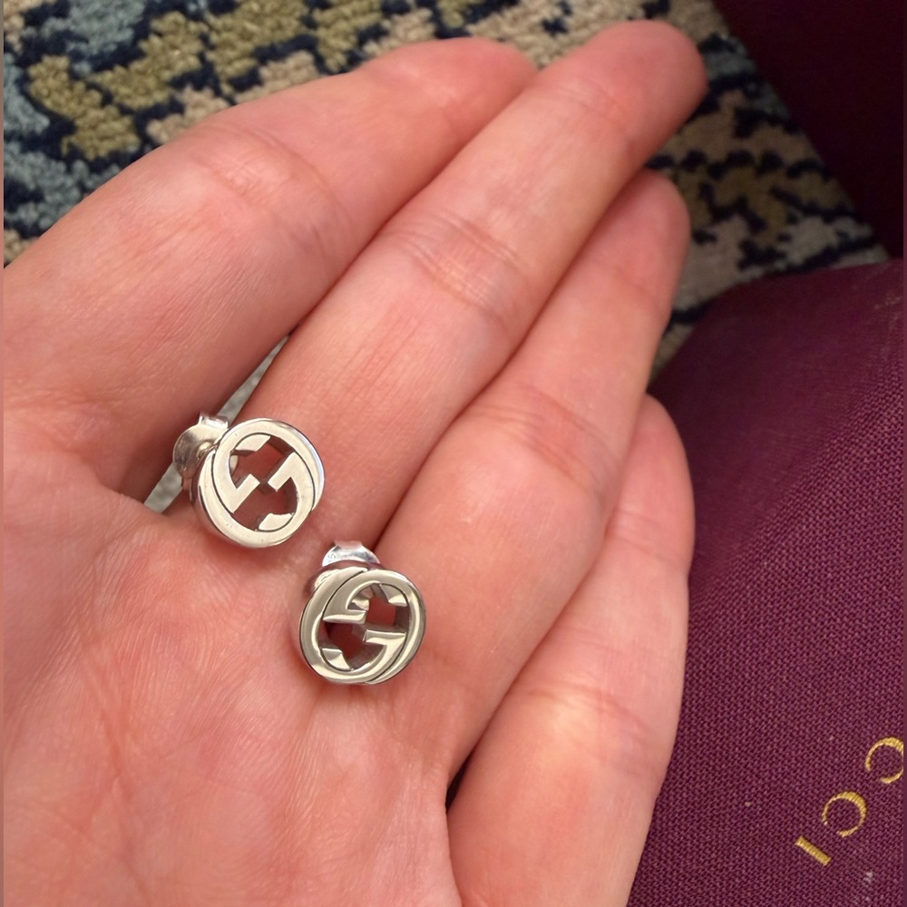 Gucci Interlocking Stud Earrings - Silver